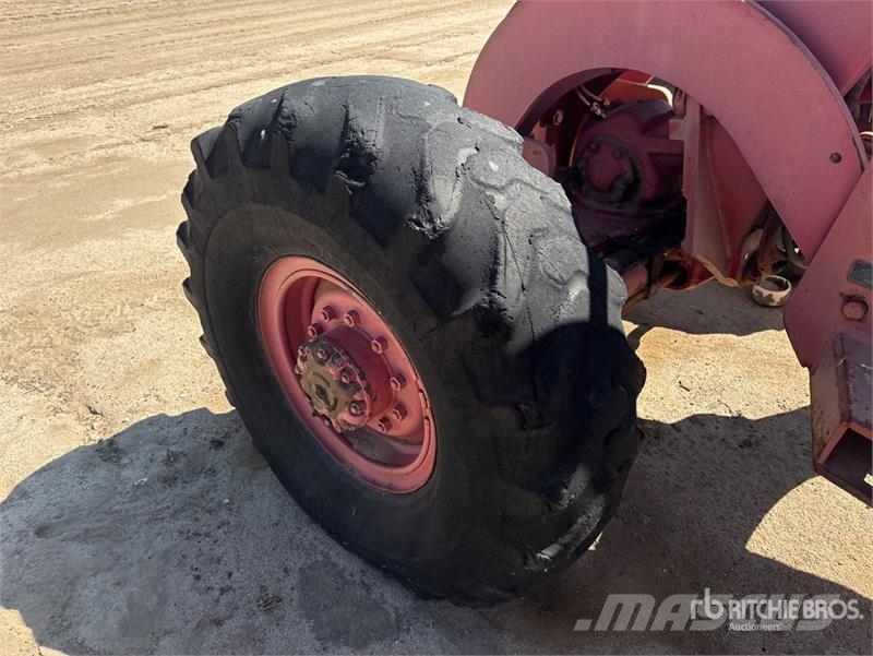 Austin-Western Motor Grader معدات تمهيد الطرق