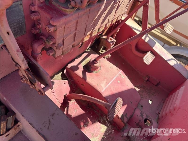 Austin-Western Motor Grader معدات تمهيد الطرق