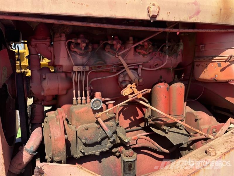 Austin-Western Motor Grader معدات تمهيد الطرق