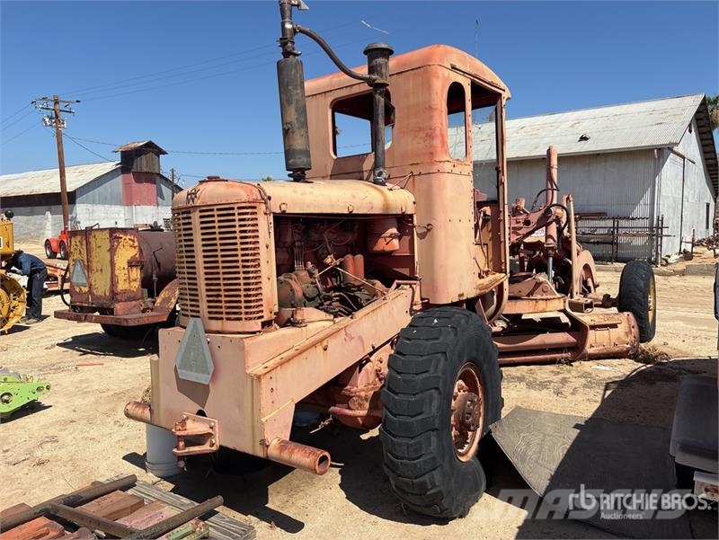 Austin-Western Motor Grader معدات تمهيد الطرق