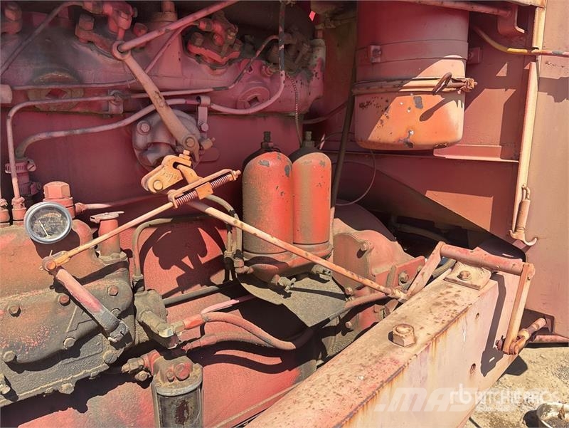 Austin-Western Motor Grader معدات تمهيد الطرق