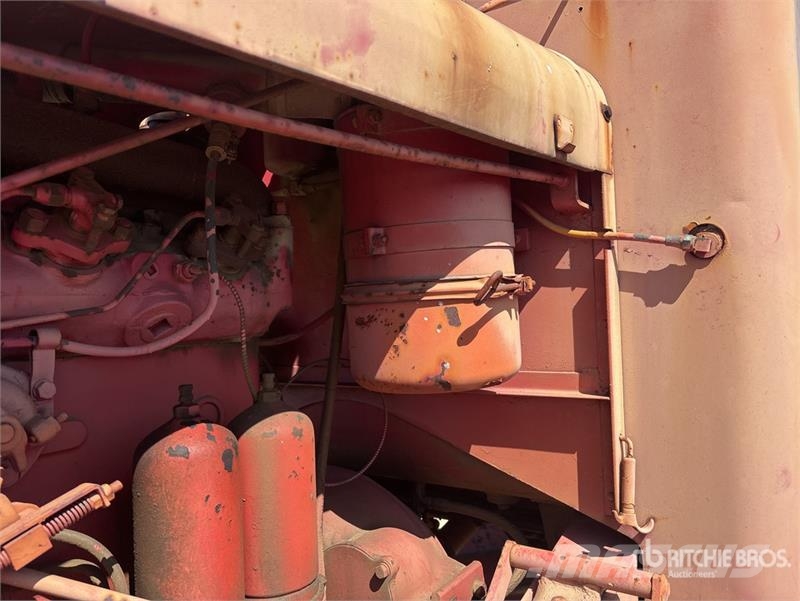Austin-Western Motor Grader معدات تمهيد الطرق