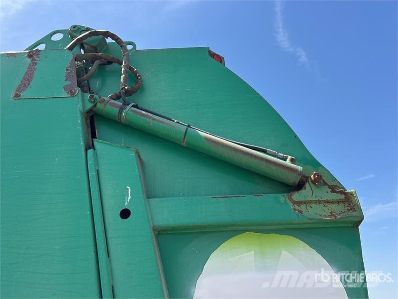 Autocar 6x4 Side Loader Waste Collection Truck 폐기물 수거 트럭