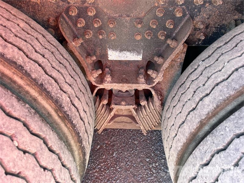 Autocar WX 폐기물 수거 트럭