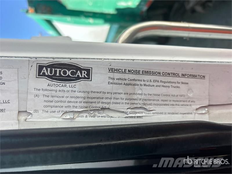 Autocar WX 폐기물 수거 트럭