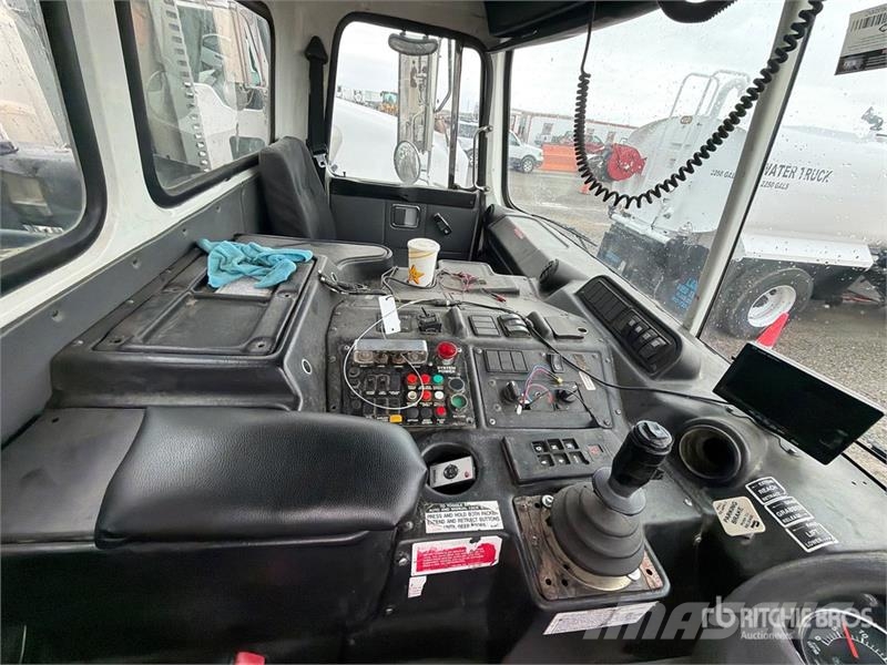 Autocar WX Komunalni tovornjaki