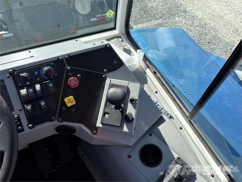 Autocar Xspotter 4x2 Spotter Truck Terminálový ťahač