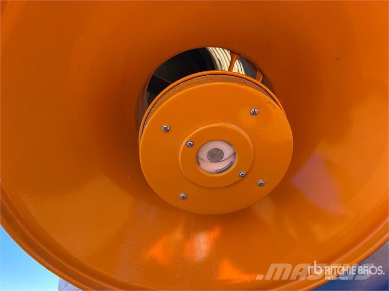  Avani SPC-3000 Electric High-Capacity Mobile Fume  其他農業機械