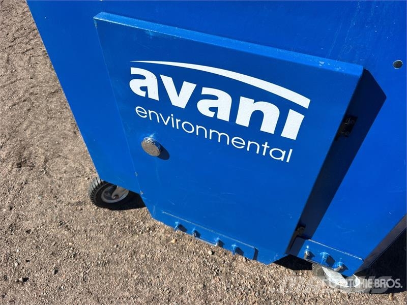  Avani SPC-3000 Electric High-Capacity Mobile Fume  其他農業機械