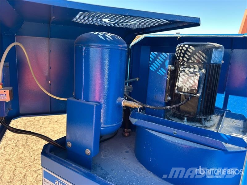  Avani SPC-3000 Electric High-Capacity Mobile Fume  其他農業機械