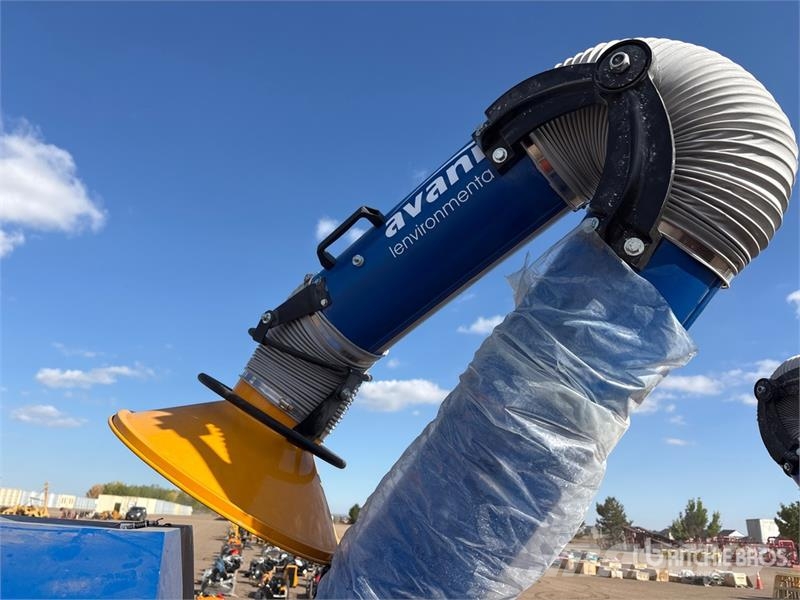  Avani SPC-5000 Electric High-Capacity Mobile Fume  Otra maquinaria agrícola