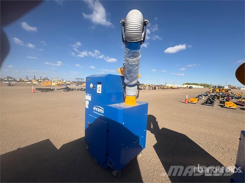  Avani SPC-5000 Electric High-Capacity Mobile Fume  Otra maquinaria agrícola