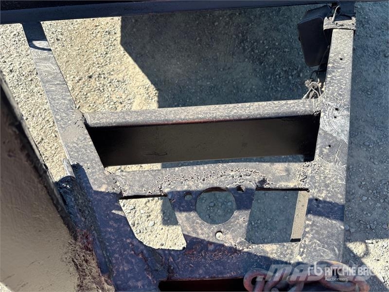 Aztec 16 ft T/A Equipment Trailer Autotransport-Anhänger