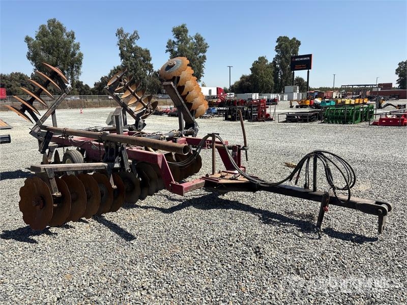  B.W. Implement Co 7603-F Semi-Mount Offset Folding Schijveneggen