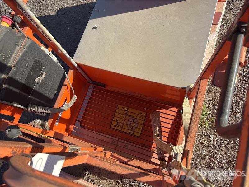 Ballymore Vertical Mast Lift Used Personnel lifts and access elevators