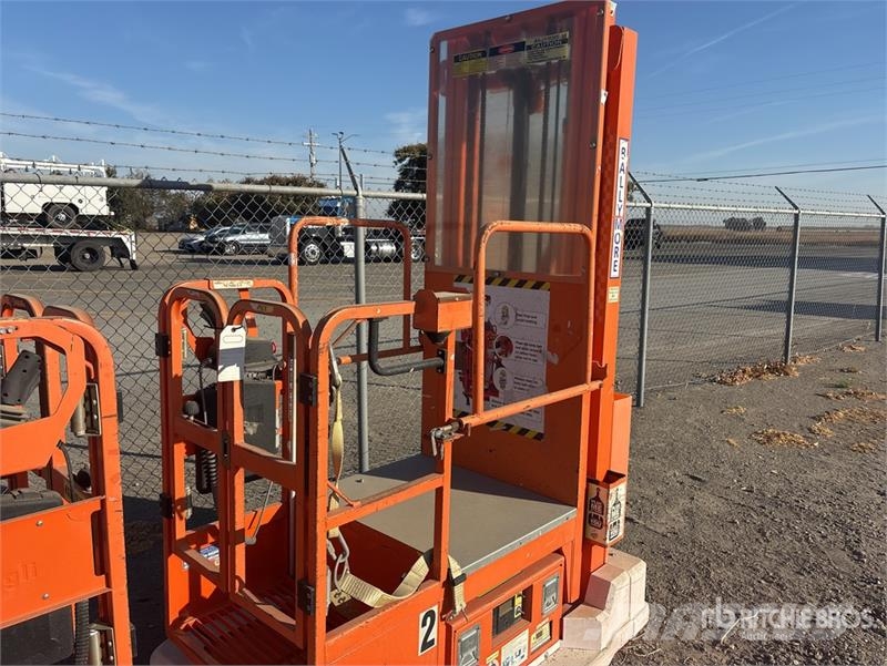 Ballymore Vertical Mast Lift Used Personnel lifts and access elevators