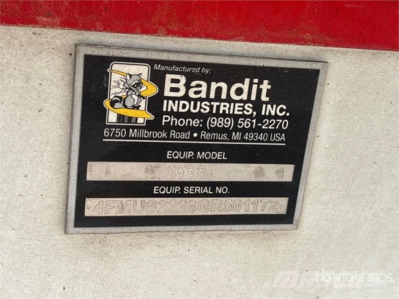 Bandit 1990XP Tow-Behind Wood Chipper Wood chippers