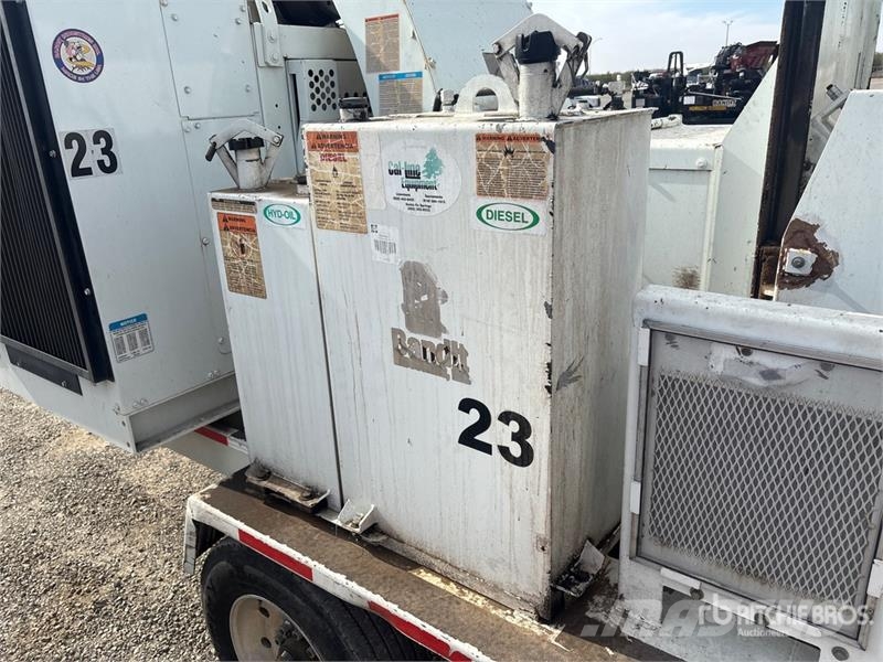 Bandit 1990XP Tow-Behind Wood Chipper Wood chippers