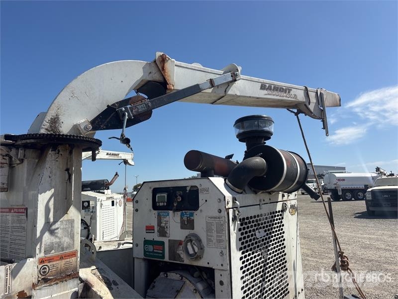 Bandit 250XP Tow-Behind Wood Chipper Haketuskoneet