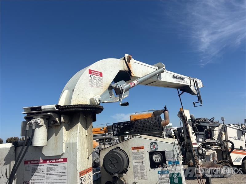 Bandit 250XP Tow-Behind Wood Chipper Puiduhakkurid