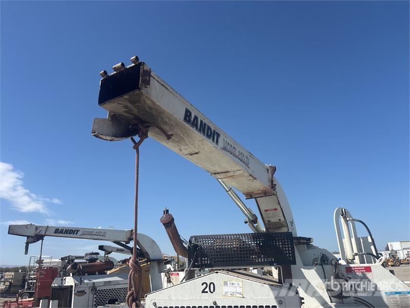 Bandit 250XP Tow-Behind Wood Chipper Wood chippers