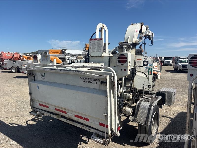 Bandit 250XP Tow-Behind Wood Chipper Puiduhakkurid