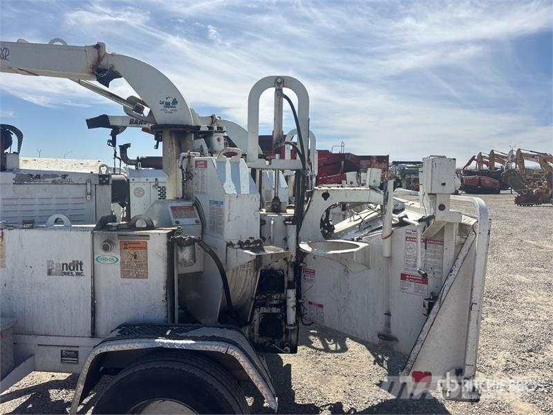 Bandit 250XP Tow-Behind Wood Chipper Puiduhakkurid