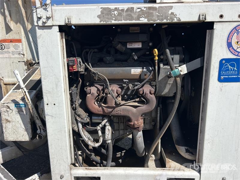 Bandit 250XP Tow-Behind Wood Chipper Wood chippers