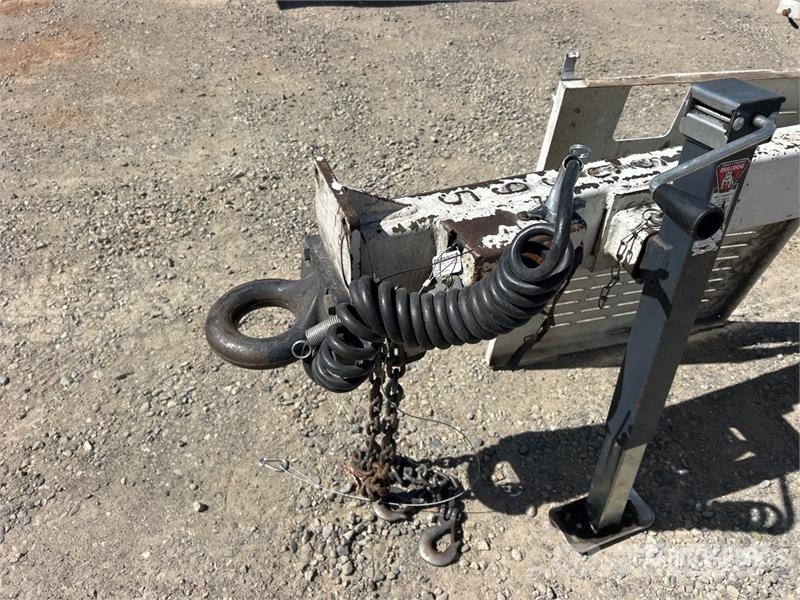 Bandit 250XP Tow-Behind Wood Chipper Wood chippers