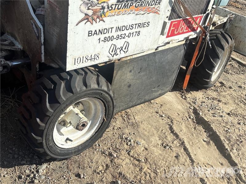 Bandit 2550 4x2 Stump Grinder Power harrows and rototillers