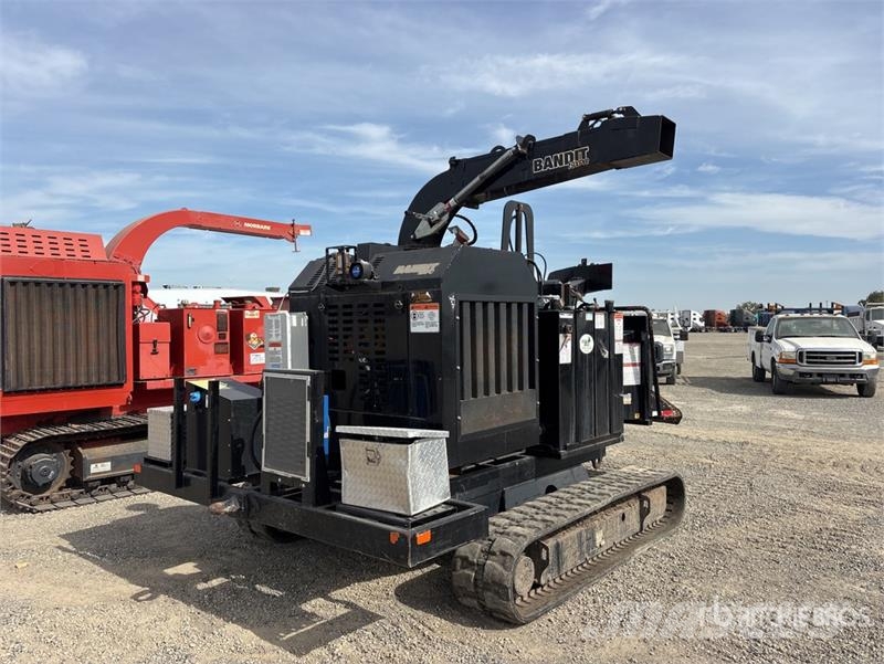 Bandit Intimidator 19XPC Tracked Wood Chipper Wood chippers