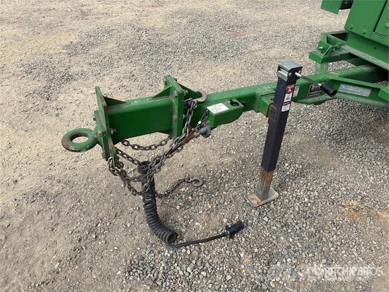 Bandit Tow-Behind Wood Chipper Drobilice drva / čiperi