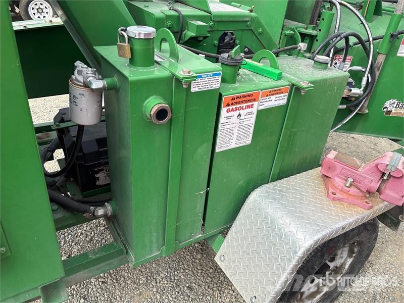 Bandit Tow-Behind Wood Chipper Drobilice drva / čiperi