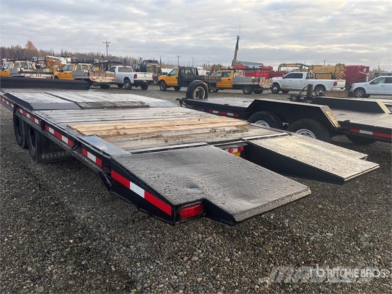 Bar-Bel Fabricating 25 ft T/A Tilt Deck Trailer Низькорамні причепи