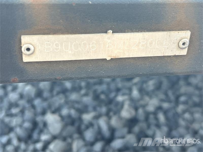 Barreto E4X6TBT 6 ft S/A Trencher Trailer Dieplader