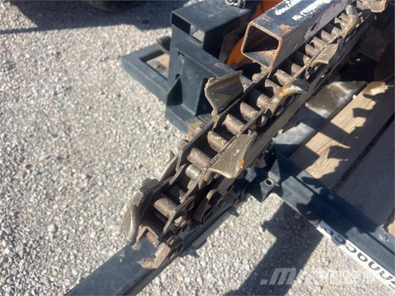 Barreto E924HM-4MS Walk Behind Trencher Koparki łańcuchowe
