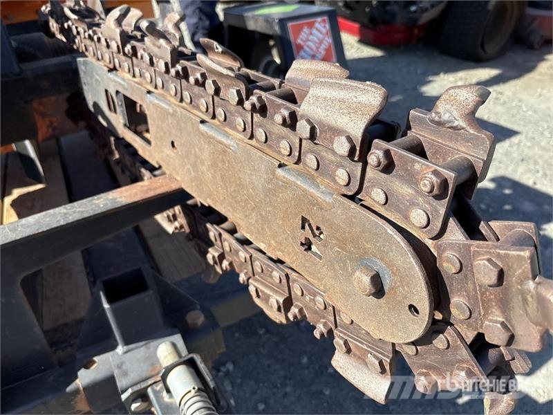 Barreto Walk Behind Trencher ماكينات حفر خنادق