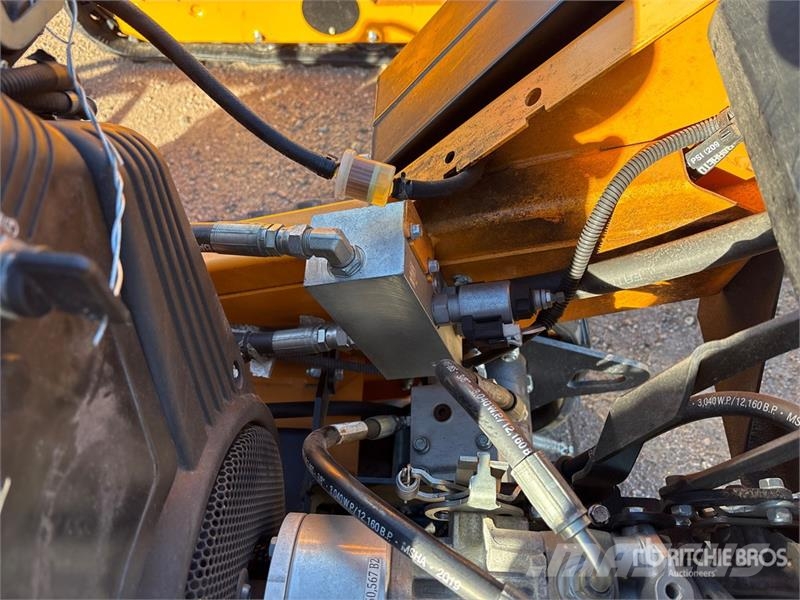 Barretto E30SGB Walk Behind Stump Grinder 動力耙和旋轉式耕耘機