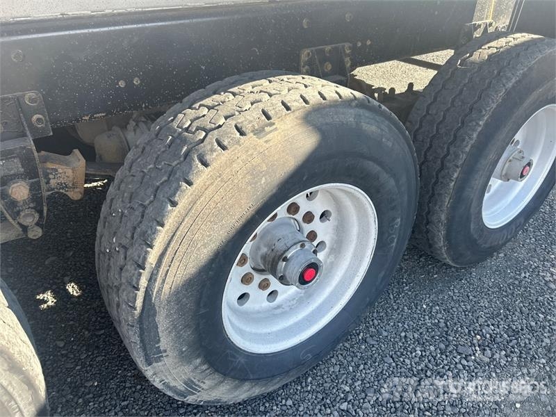 Beall 17 ft 6 in Quad/A Quad/A Pup Dump Trailer 傾卸式拖車