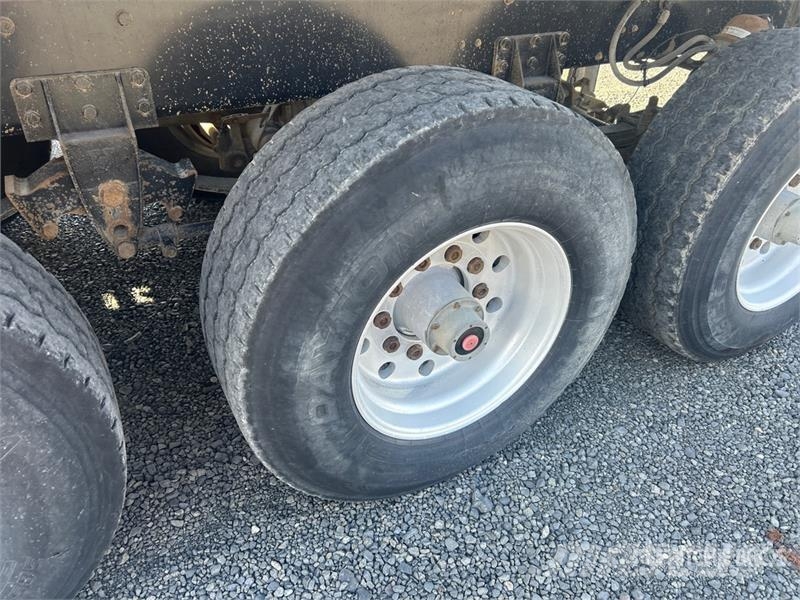 Beall 17 ft 6 in Quad/A Quad/A Pup Dump Trailer 傾卸式拖車