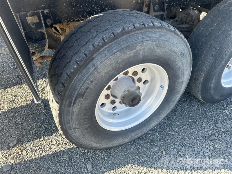 Beall 17 ft 6 in Quad/A Quad/A Pup Dump Trailer 傾卸式拖車