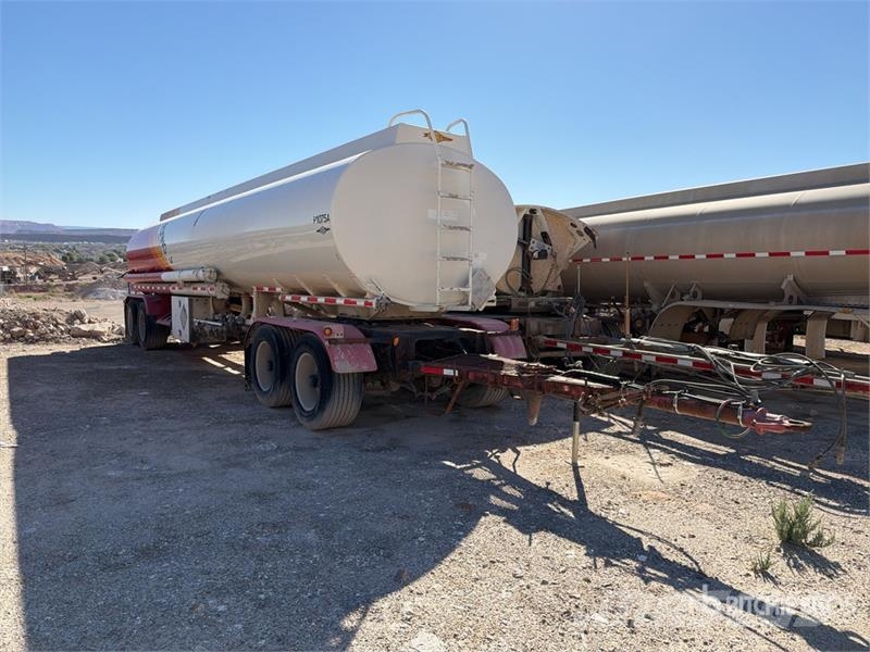 Beall BATT-80-3-SB 2500 gal Quad/A Turntable Pup Tanker Reboques cisterna