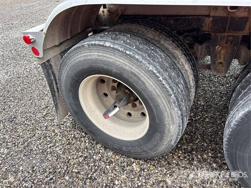 Beall Pup Pneumatic Bulk Trailer Druge prikolice