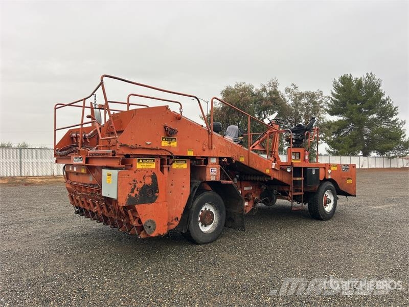  Bearcat BCT Chip Spreader Dodaci mašinama za asfalt