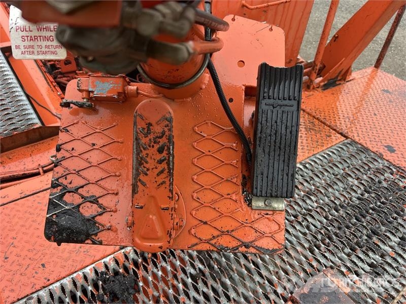  Bearcat BCT Chip Spreader Dodaci mašinama za asfalt