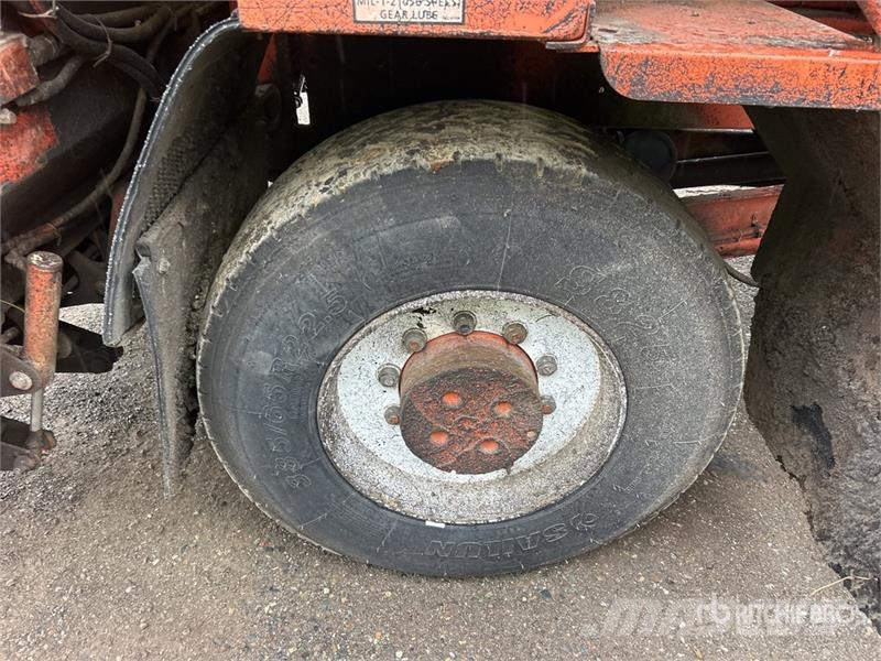  Bearcat BCT Chip Spreader Dodaci mašinama za asfalt