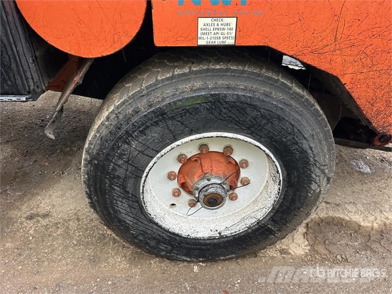  Bearcat BCT Chip Spreader Dodaci mašinama za asfalt