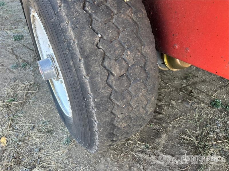 Bearcat Truck Mounted Chip Spreader Tilbehør til asfaltmaskiner