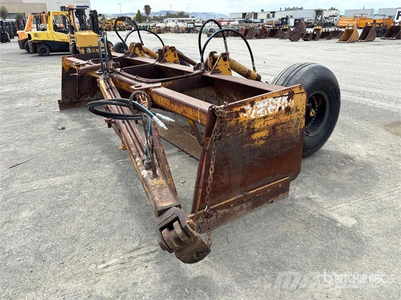 Bee Gee 197 in Box Scraper Other components