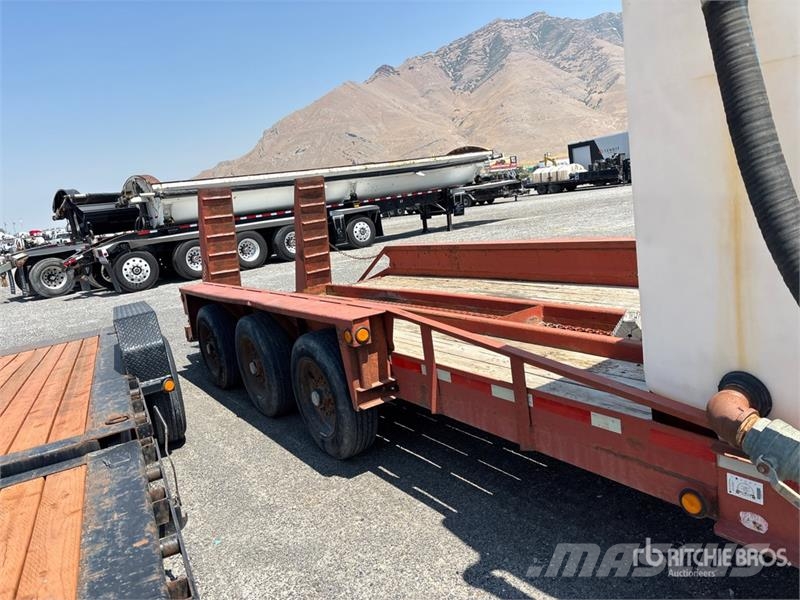 Belshe 14720 lb 26 ft Tri/A Equipment Trailer Prikolice za prevoz vozil